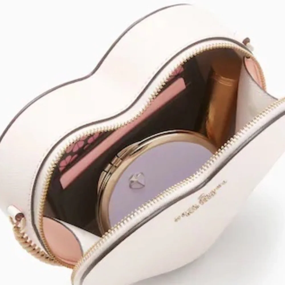 Kate Spade large heart Bag. NWT - Picture 13 of 15